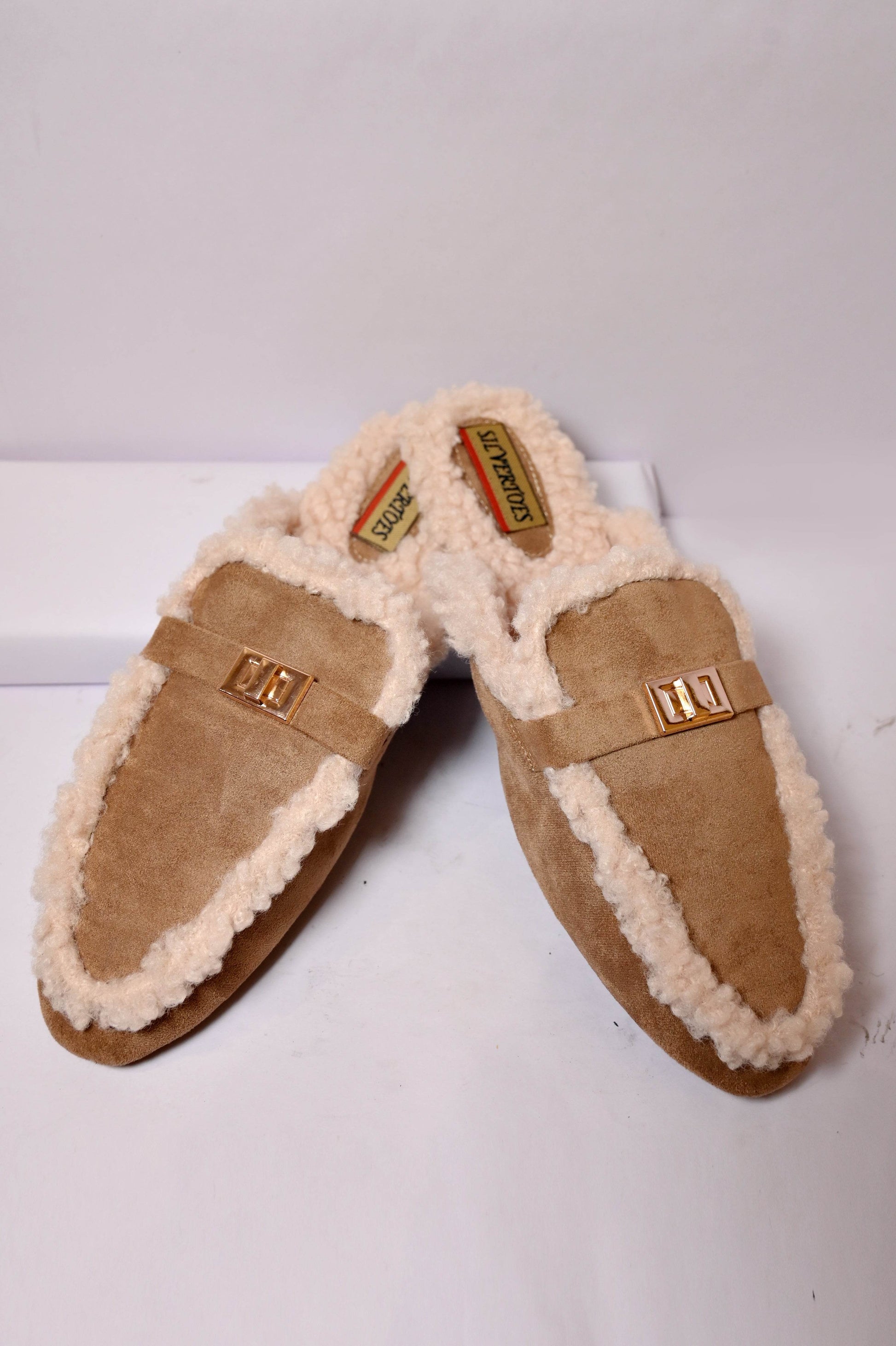 Woolen Modern Flats - Silvertoes