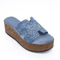 EVERYDAY WEAR PLATFORM HEELS