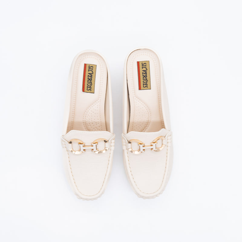 Elegant  Loafers with Gold Chain Detail