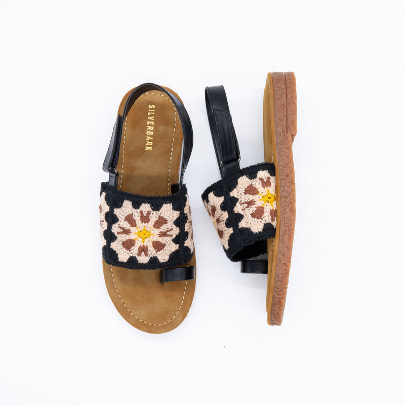 FLAT COMFORTABLE DAILY WEAR SANDAL