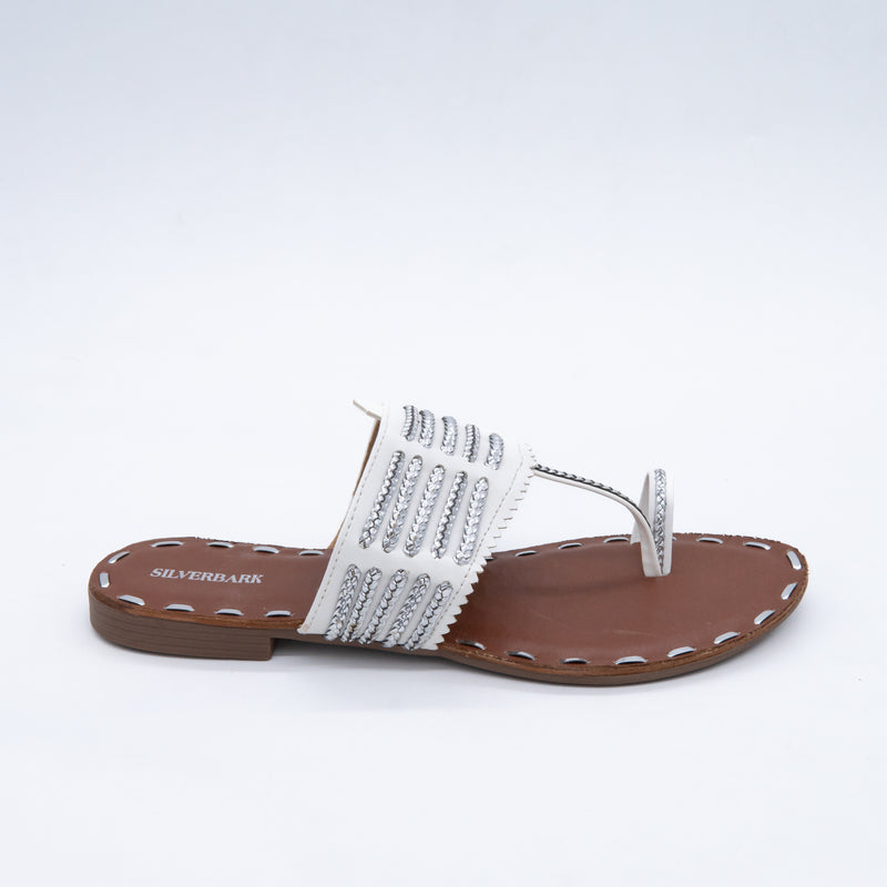 NAZAARA (METALLIC ACCENT KOLAPURI)