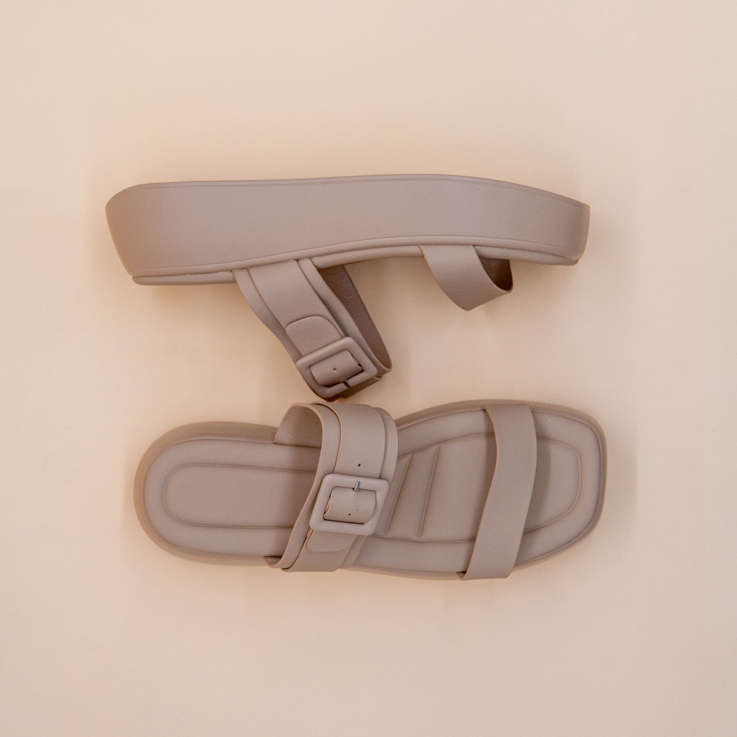 Silvertoes Cloud Buckle Platform